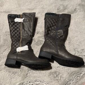 Women's Quilted Mid-Calf Riding Boots - Charcoal Gray